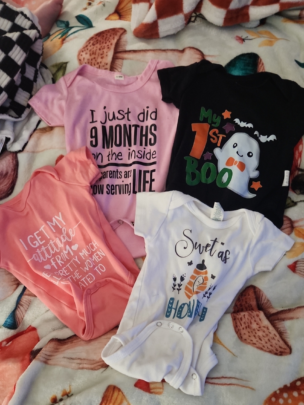 Carter's Baby Bodysuit 4-Pack in Pink, Coral, Black, White